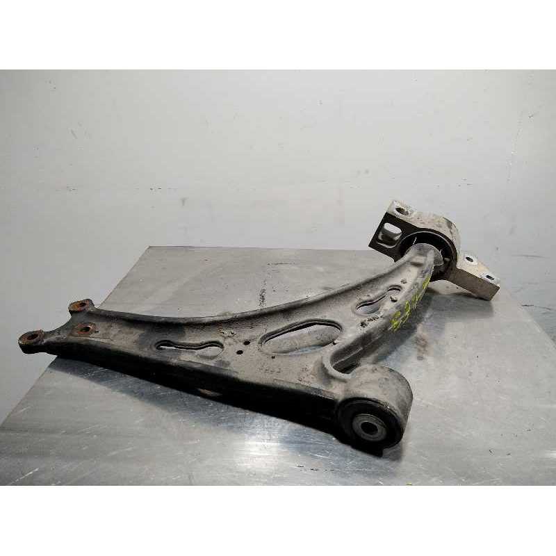 BRAZO SUSPENSION INFERIOR DELANTERO DERECHO 1K0407152AC 