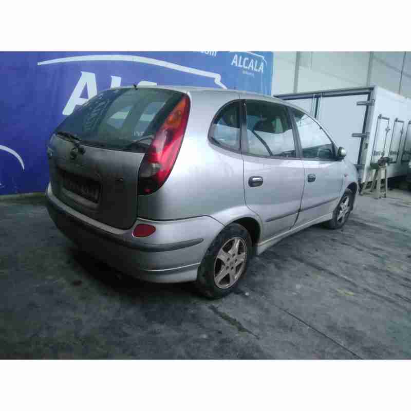 nissan almera tino (v10m) del año 2004