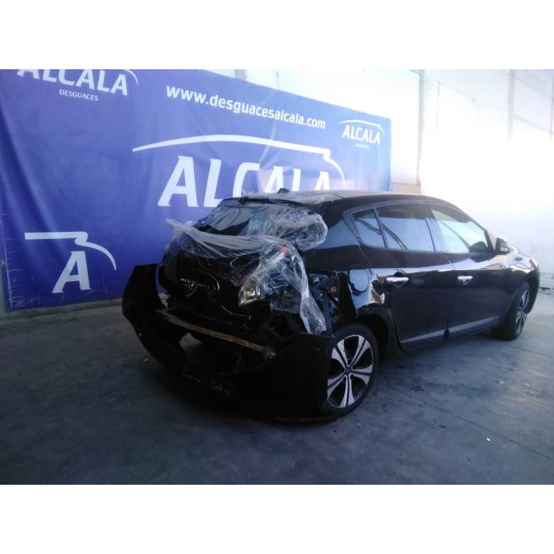 renault megane iii berlina 5 p del año 2011
