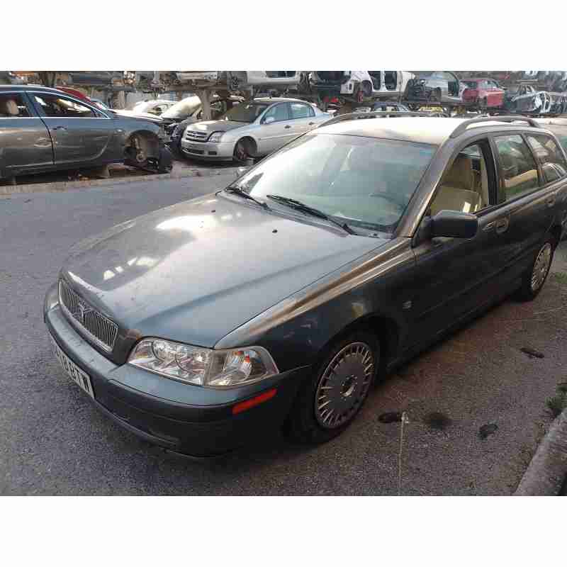 volvo v40 station wagon (645) del año 2002