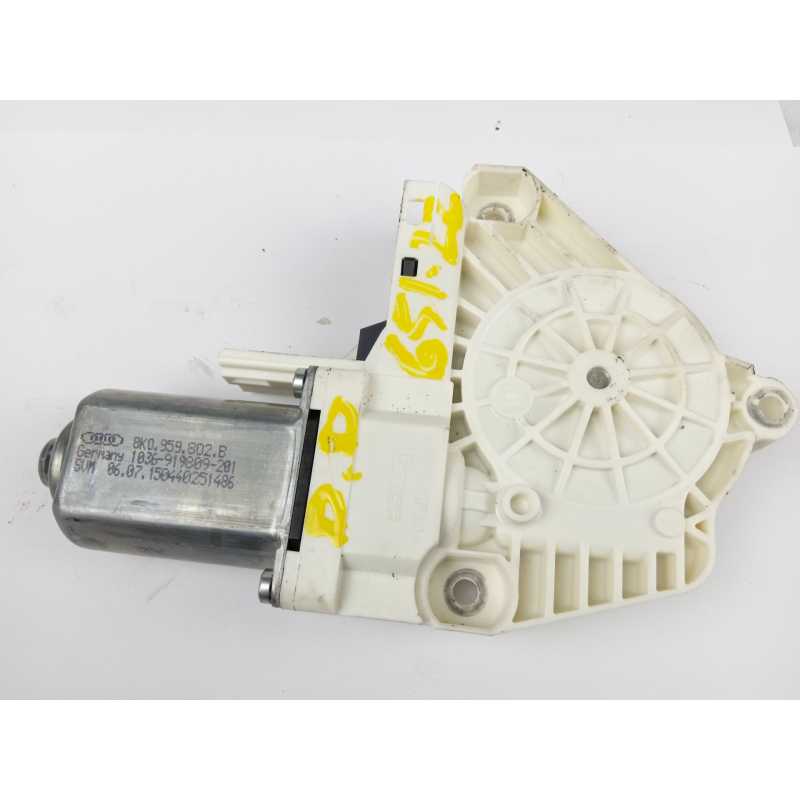 MOTOR ELEVALUNAS DELANTERO DERECHO 8K0959802B 
