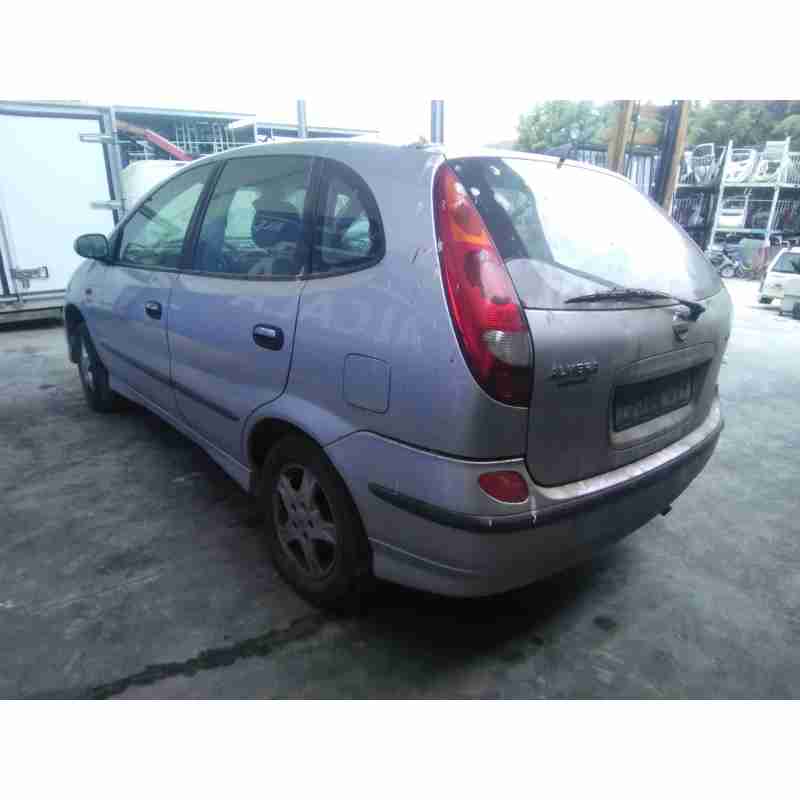 nissan almera tino (v10m) del año 2004