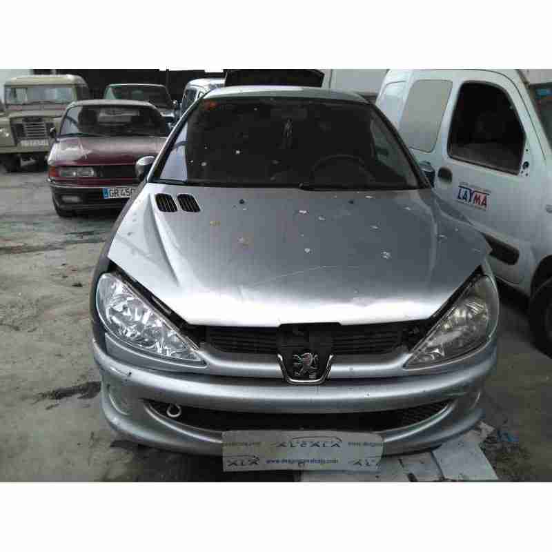 peugeot 206 berlina del año 2005