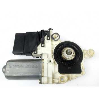 MOTOR ELEVALUNAS TRASERO IZQUIERDO 1J4959811C 