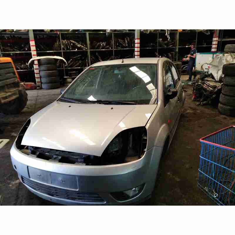 ford fiesta (cbk) del año 2002