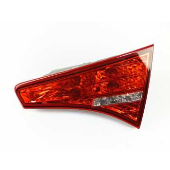 PILOTO TRASERO DERECHO INTERIOR 924142T020 