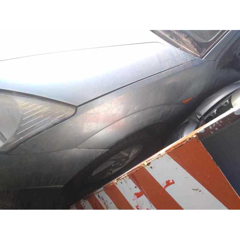ford focus berlina (cak) del año 2000