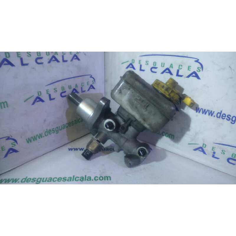 BOMBA FRENO 2 SALIDAS 