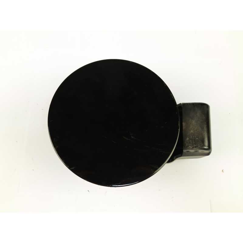 TAPA EXTERIOR COMBUSTIBLE 695102T000 