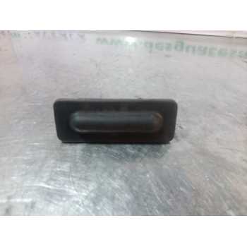 PULSADOR MALETERO / PORTON 9676237080 2 PINES 