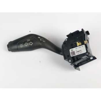 MANDO LUCES CV6T13335BE 