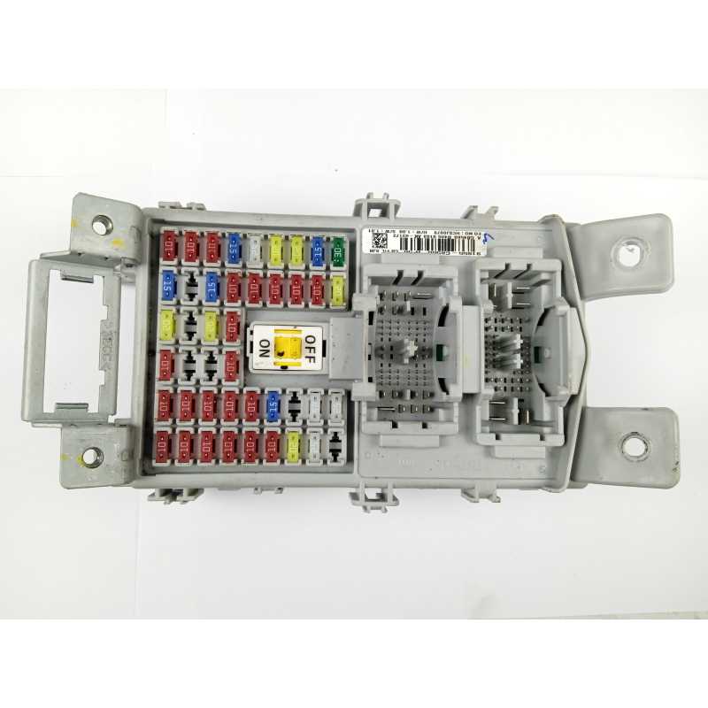 CAJA RELES / FUSIBLES 91955C8560 