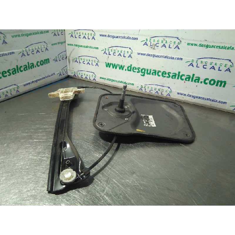 ELEVALUNAS TRASERO IZQUIERDO MANUAL 