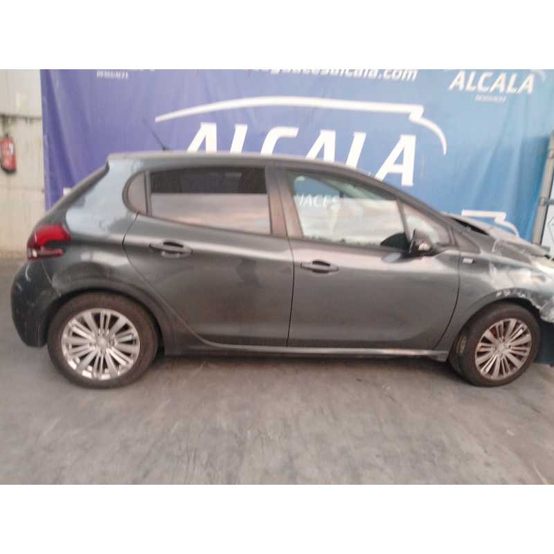 peugeot 208 i (ca_, cc_) del año 2017