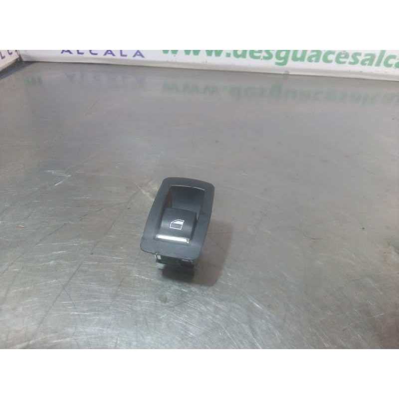 MANDO ELEVALUNAS TRASERO IZQUIERDO 936193601 3 PINES 