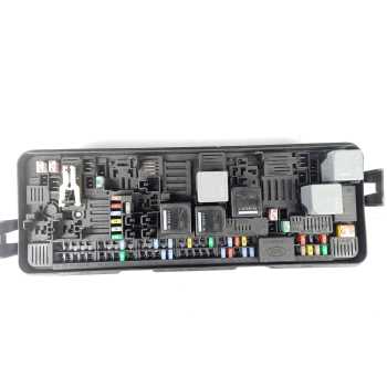 CAJA RELES / FUSIBLES GPLA14K016CC 