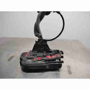 CERRADURA PUERTA TRASERA DERECHA H1BAA26412CB 4 PINES 