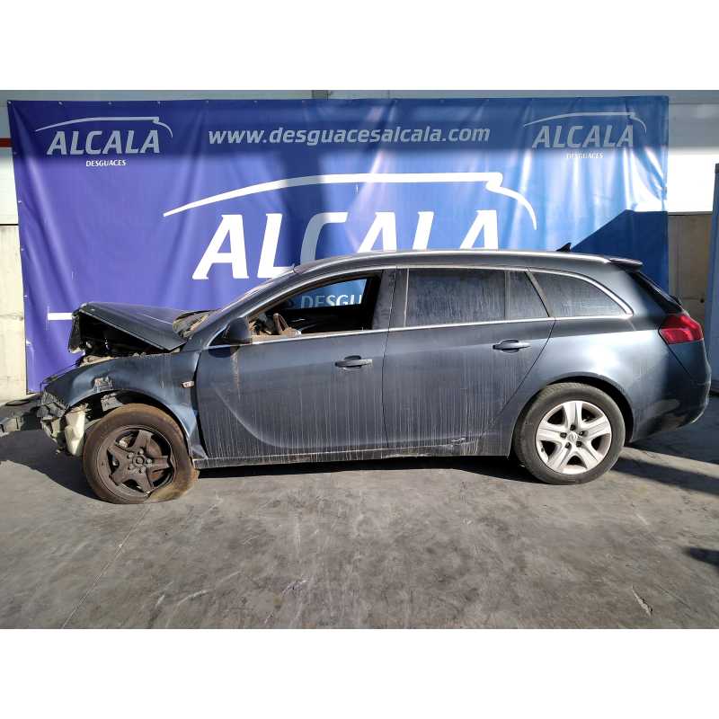 opel insignia berlina del año 2009