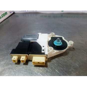MOTOR ELEVALUNAS DELANTERO DERECHO 964782100 