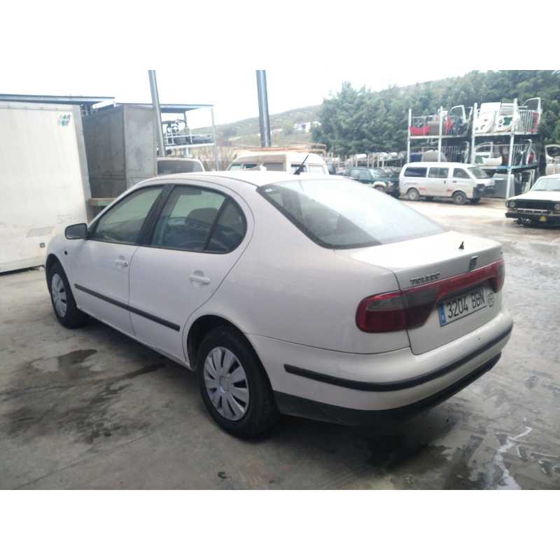 seat toledo (1m2) del año 2000