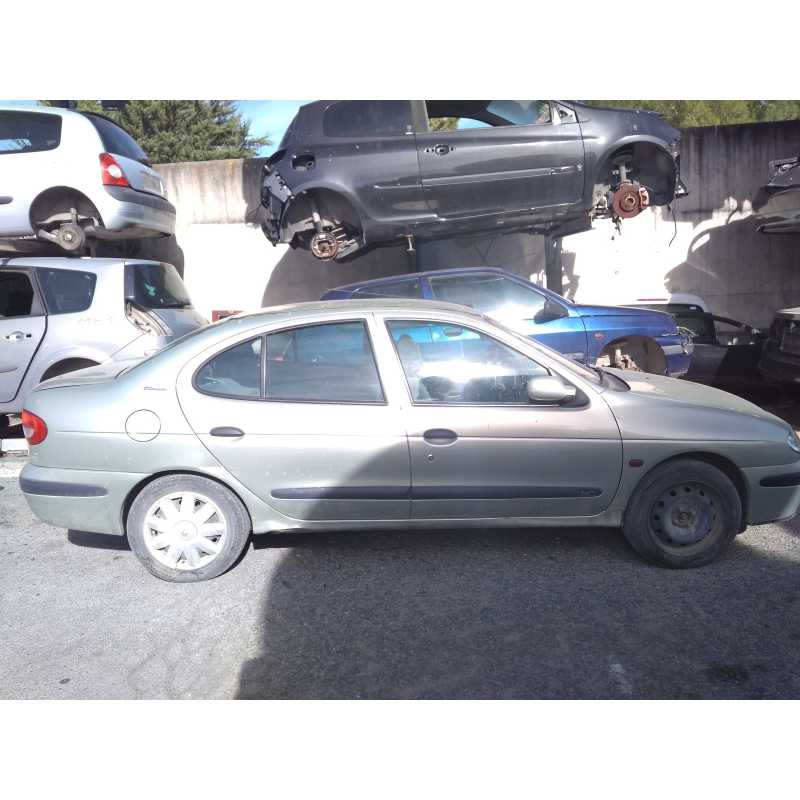 renault megane i fase 2 classic (la..) del año 2001