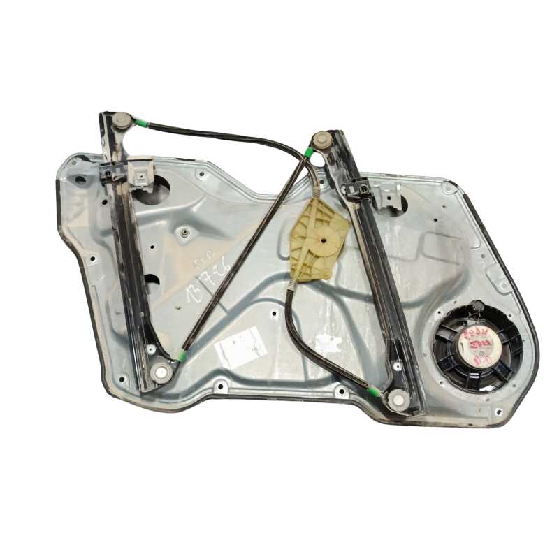 ELEVALUNAS DELANTERO DERECHO 1M0837756 