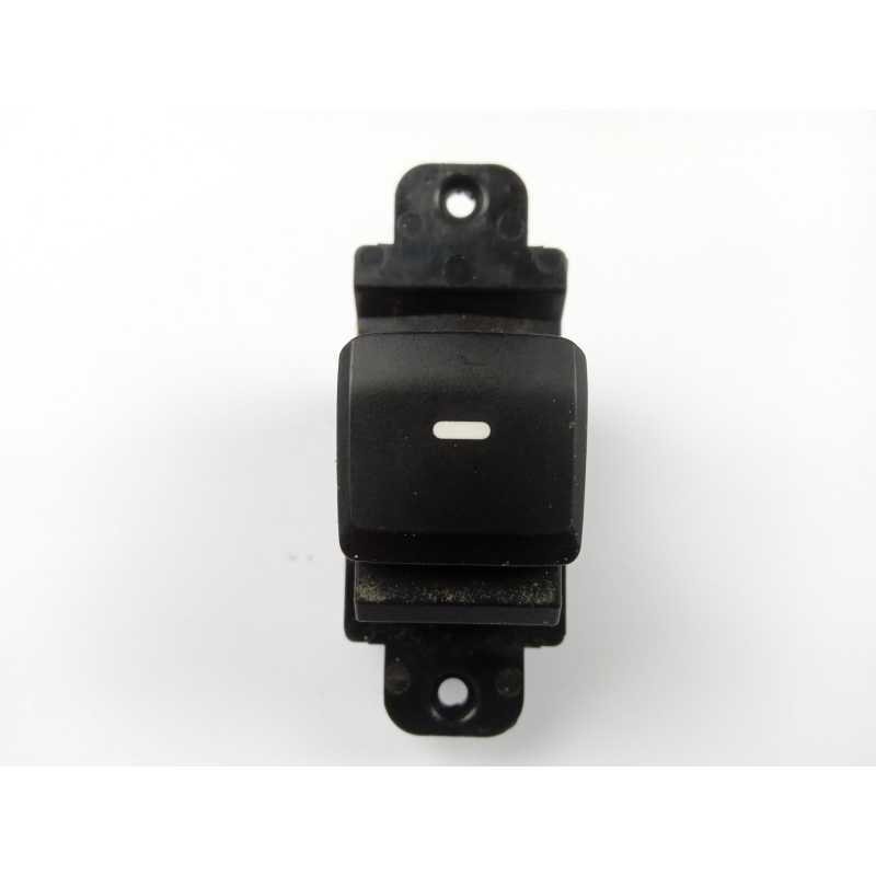 MANDO ELEVALUNAS TRASERO IZQUIERDO 93580C7010 