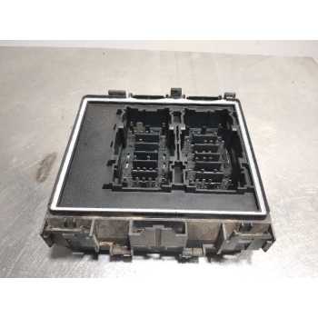 CAJA RELES / FUSIBLES H1BT14D086AG 