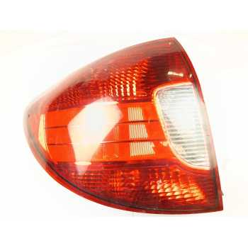 PILOTO TRASERO IZQUIERDO 92401FD070 