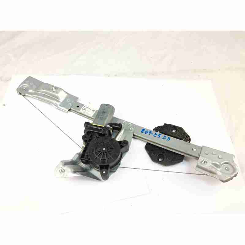 ELEVALUNAS DELANTERO DERECHO 807209299R 