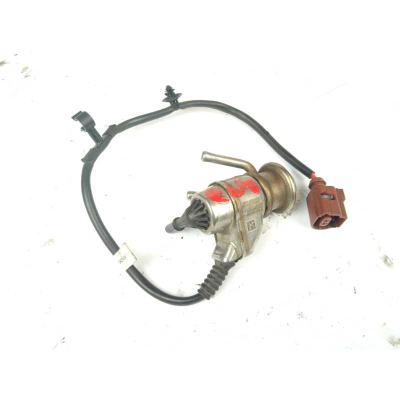 INYECTOR ADBLUE 04L131113P 