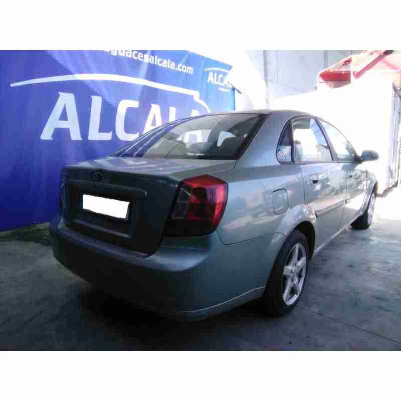daewoo nubira berlina del año 2004