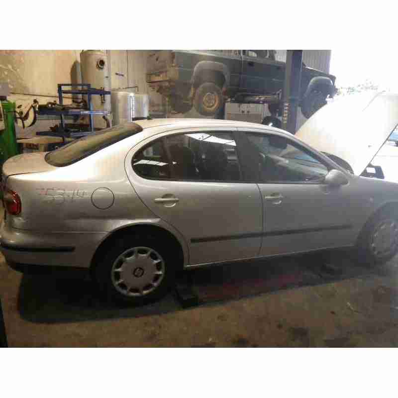seat toledo (1m2) del año 2004
