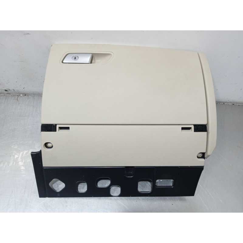 GUANTERA 4G8857104B 