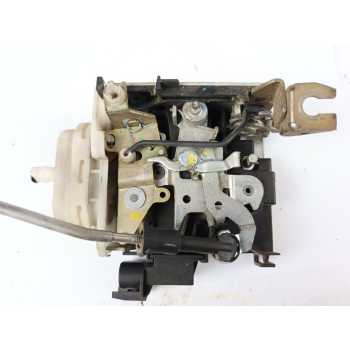 CERRADURA PUERTA DELANTERA DERECHA 8D1837016F 