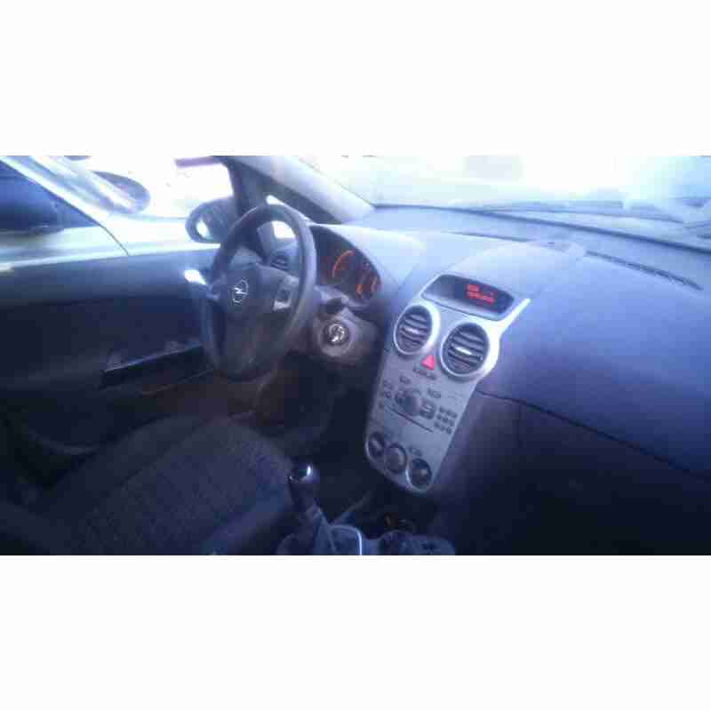 opel corsa d del año 2014