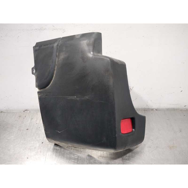 PUNTERA PARAGOLPES TRASERA IZQUIERDA 850176896R 