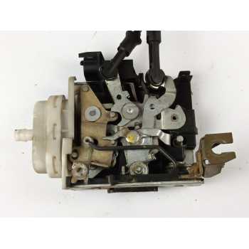 CERRADURA PUERTA DELANTERA IZQUIERDA 8D1837015F 