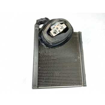 CONDENSADOR / RADIADOR AIRE ACONDICIONADO 4G1820023 