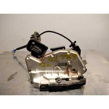 CERRADURA PUERTA TRASERA DERECHA 5K4839016Q 7 PINES 