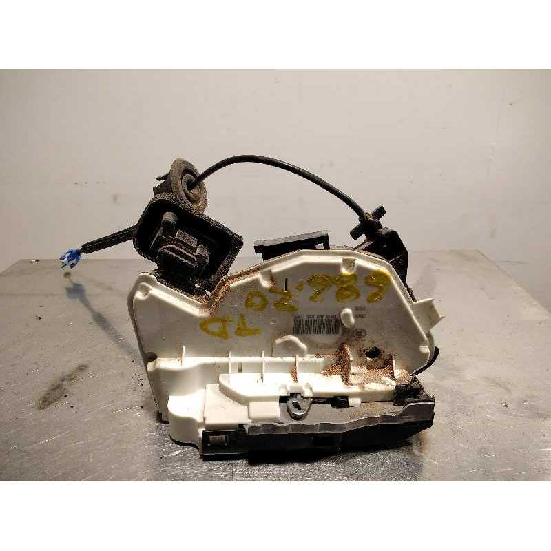 CERRADURA PUERTA TRASERA DERECHA 5K4839016Q 7 PINES 