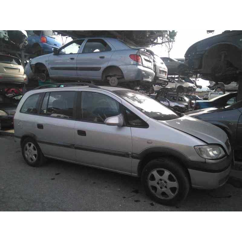 opel zafira a del año 2000
