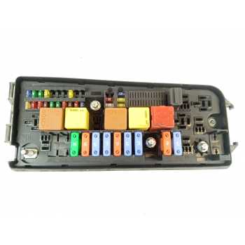 CAJA RELES / FUSIBLES 13170900 