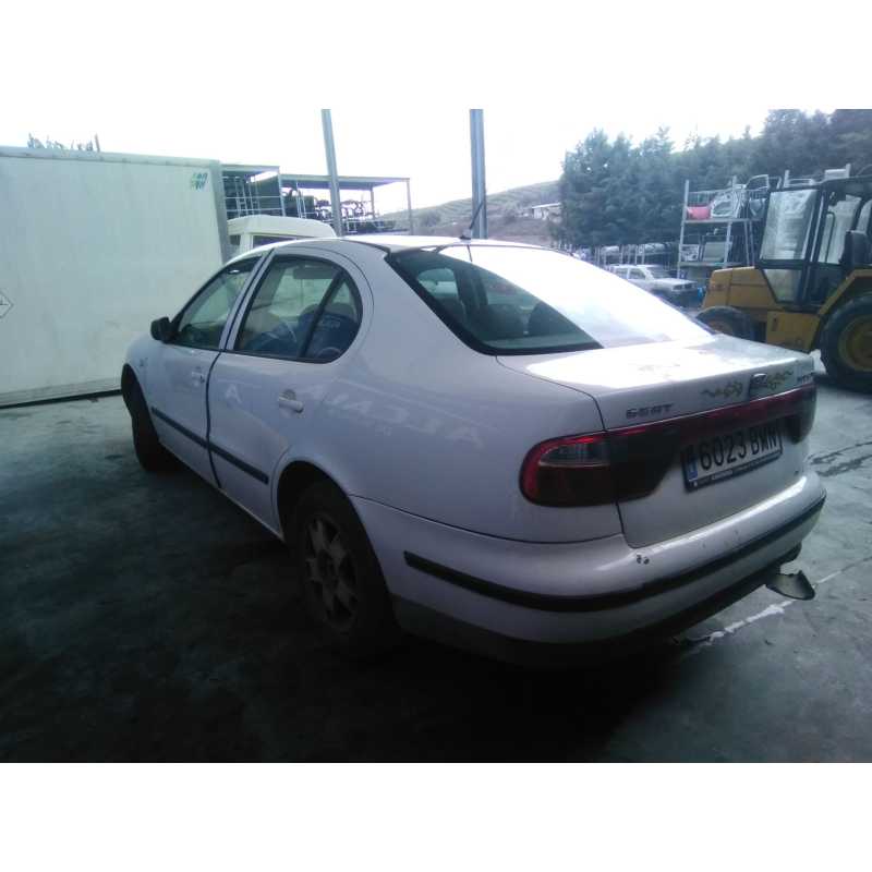 seat toledo (1m2) del año 2001