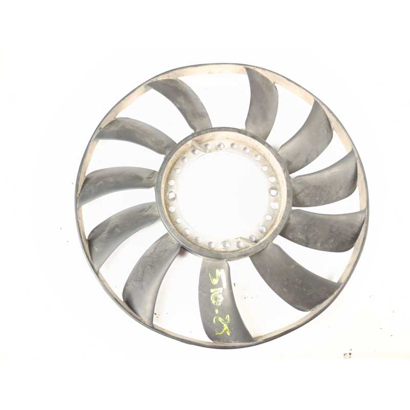 ASPAS DEL VENTILADOR 058121301B 