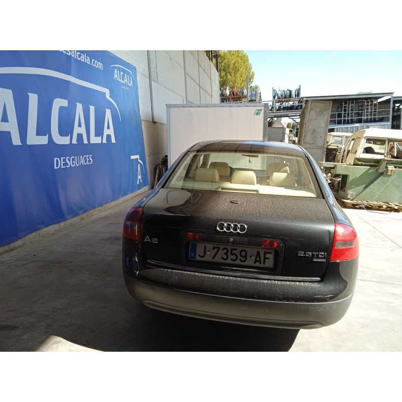 audi a6 berlina (4b2) del año 2000