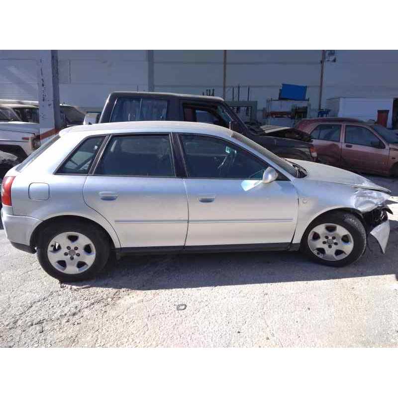 audi a3 (8l) del año 2000