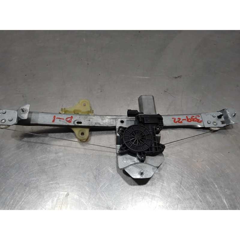 ELEVALUNAS DELANTERO IZQUIERDO 807213867R 