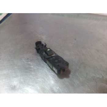 MANDO ELEVALUNAS DELANTERO DERECHO 96661102BK 4 PINES 