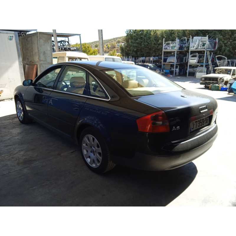 audi a6 berlina (4b2) del año 2000